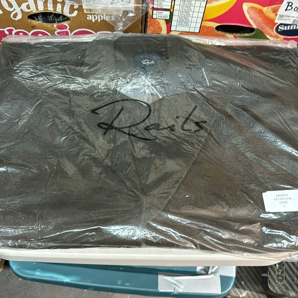 THE EVEREST COAT IN OLIVE BY RAILS. FEATURES A HEAVY WOOL BLEND TRENCH nwt - Picture 13 of 15